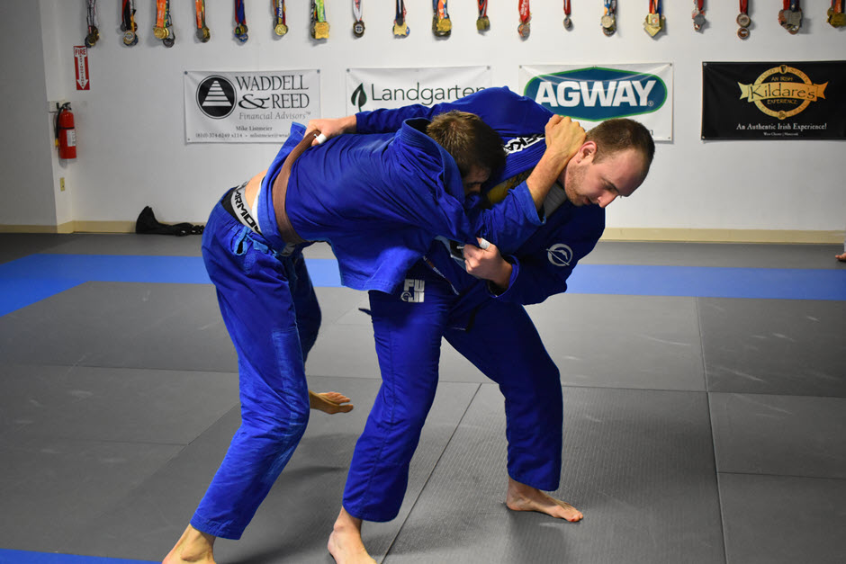 Are You Too “Out-Of-Shape” To Start Training BJJ? - Brazilian Jiu-Jitsu